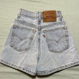 Vintage 90s Levis 512 Denim Shorts High Rise Slim Fit Light Wash Size 3 1995